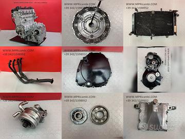 RICAMBI MOTORE SUZUKI GSXR 600 1996 2000