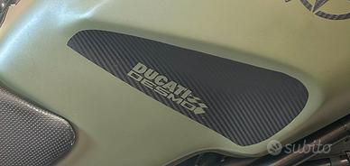 Grafiche per ducati personalizzate!