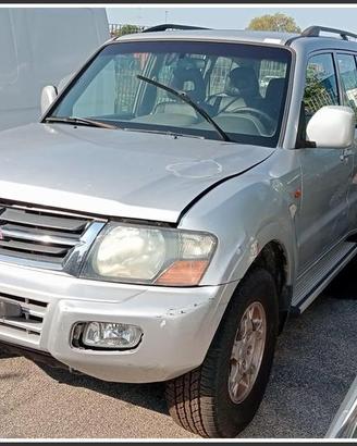 MITSUBISHI Pajero III 2000 per ricambi