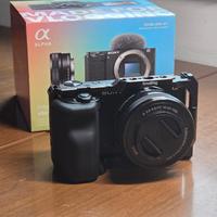 Sony ZV-E10 + accessori – come nuovo