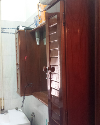 Pensile bagno