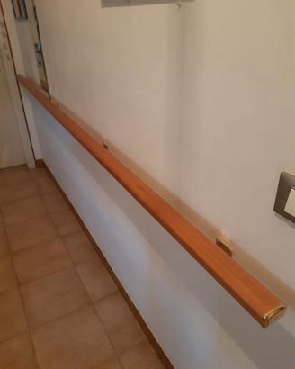 Corrimano in legno
