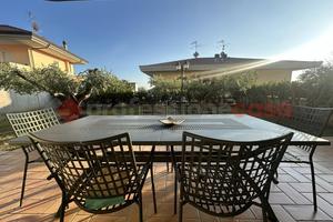 Villa bifamiliare Formia [Cod.V334VRG]