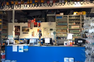 ATTIVITA COMMERCIALE vicino stazione olgiata