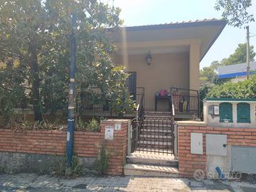 Bilocale in Villa - 650/mese Trattabili (
