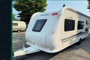 Roulotte Hobby 545kmf 6 posti