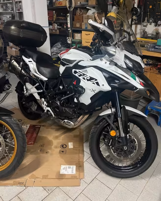 Benelli TRK 502 X