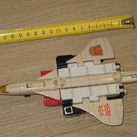TRANSFORMERS HASBRO TRASFORMER TAKARA