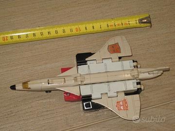 TRANSFORMERS HASBRO TRASFORMER TAKARA