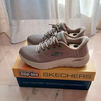 skechers  slip ins
