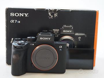 SONY A 7SIII