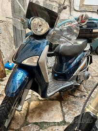 Piaggio liberty 200