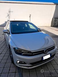 Volkswagen Polo automatica