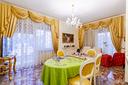 ampio-appartamento-con-garage