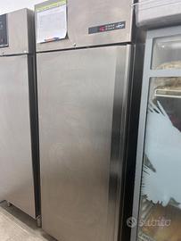 Congelatore a colonna profesionale coldline