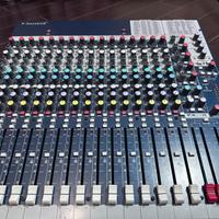 Mixer soundcraft 16fx ii