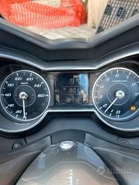 Xmax 300 techmax 2021