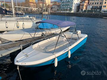 Motoscafo 5 metri johnson 25CV 4T