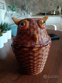 Contenitore in vimini a forma di gufo