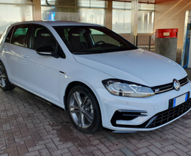 VW Golf 7.5 R-line 150cv DSG