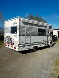 Camper Fendt mansardato