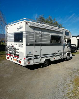 Camper Fendt mansardato