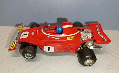 Slot car 1:32 polistil Ferrari 1974