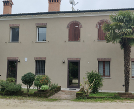 Casa con giardino e terreno agricolo Bagnacavallo