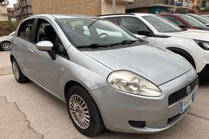Fiat Grande Punto 1.3 MJT 75 CV 5 porte Dynamic
