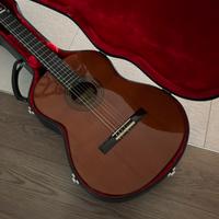 Splendida chitarra classica Taymar, modello 32 E