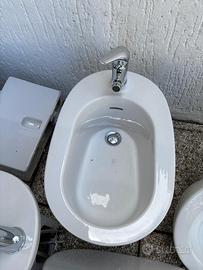 Set Bagno completo di rubinetteria