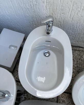 Set Bagno completo di rubinetteria