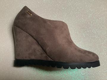 Scarpe zeppa n. 36 Kiss Kriss Nuove