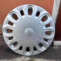 Copricerchi originali Ford 15” argento.