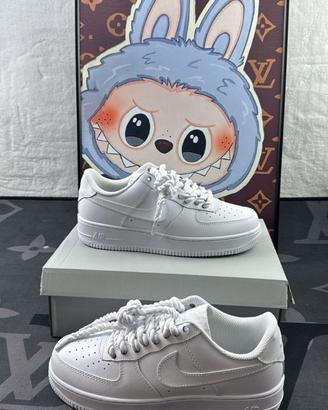 Nike Air Force 1 '07  Bianche *White Rope Laces*