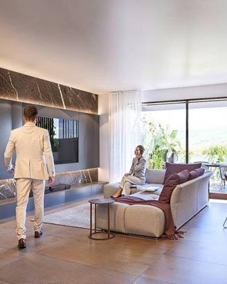 Appartamento di 177 m² con 4 locali e box auto a D