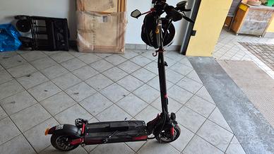 Monopattino elettrico Majestic