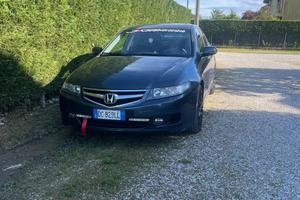 Honda accord 2.2 141cv ok neopatentati