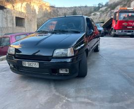 Renault Clio 1.8 16v williams