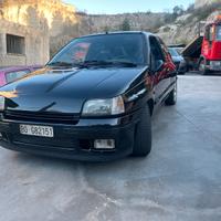 Renault Clio 1.8 16v williams