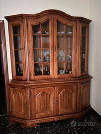 Credenza con vetrina