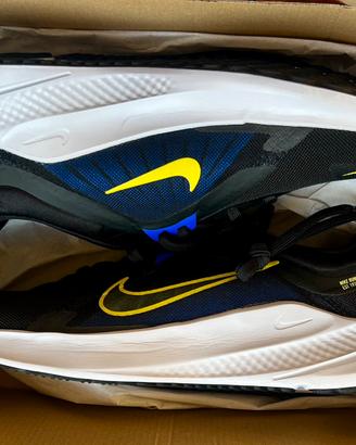 Nike running nuove con etichetta