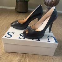 Guess decoltè nere spuntate n.37