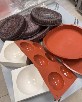 9 stampi silicone: crostata, semisfera, biscotto