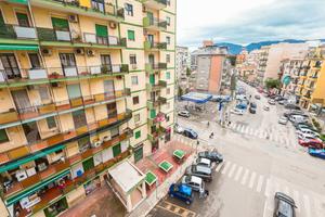 Campolo/Serradifalco luminoso 4 vani 2° piano