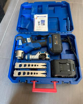Cartellatrice a batteria 18V DSZH 1/4”-3/4”