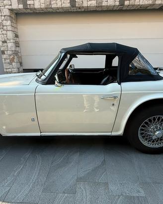 Triumph Tr6 iniezione 1971
