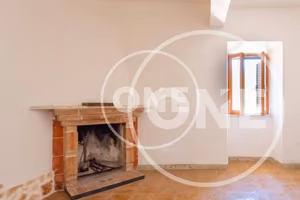 Appartamento di 100 m² con 4 locali a Sante Marie