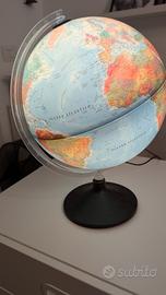 Mappamondo con doppia cartografia 