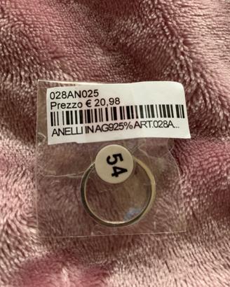 Anello argento con zircone